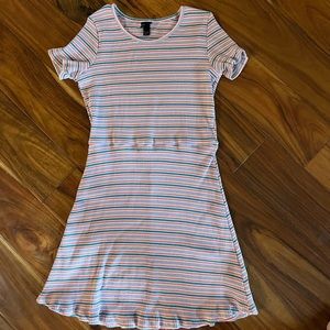 Super cute girls dress, perfect for school